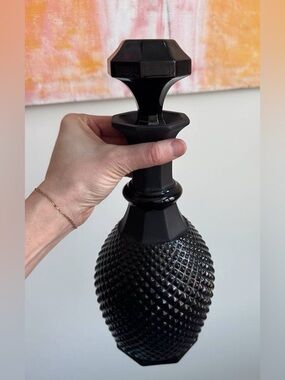 Black Crystal Decanter